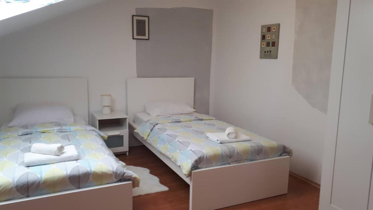 Guest House Ruza Tenja Luaran gambar